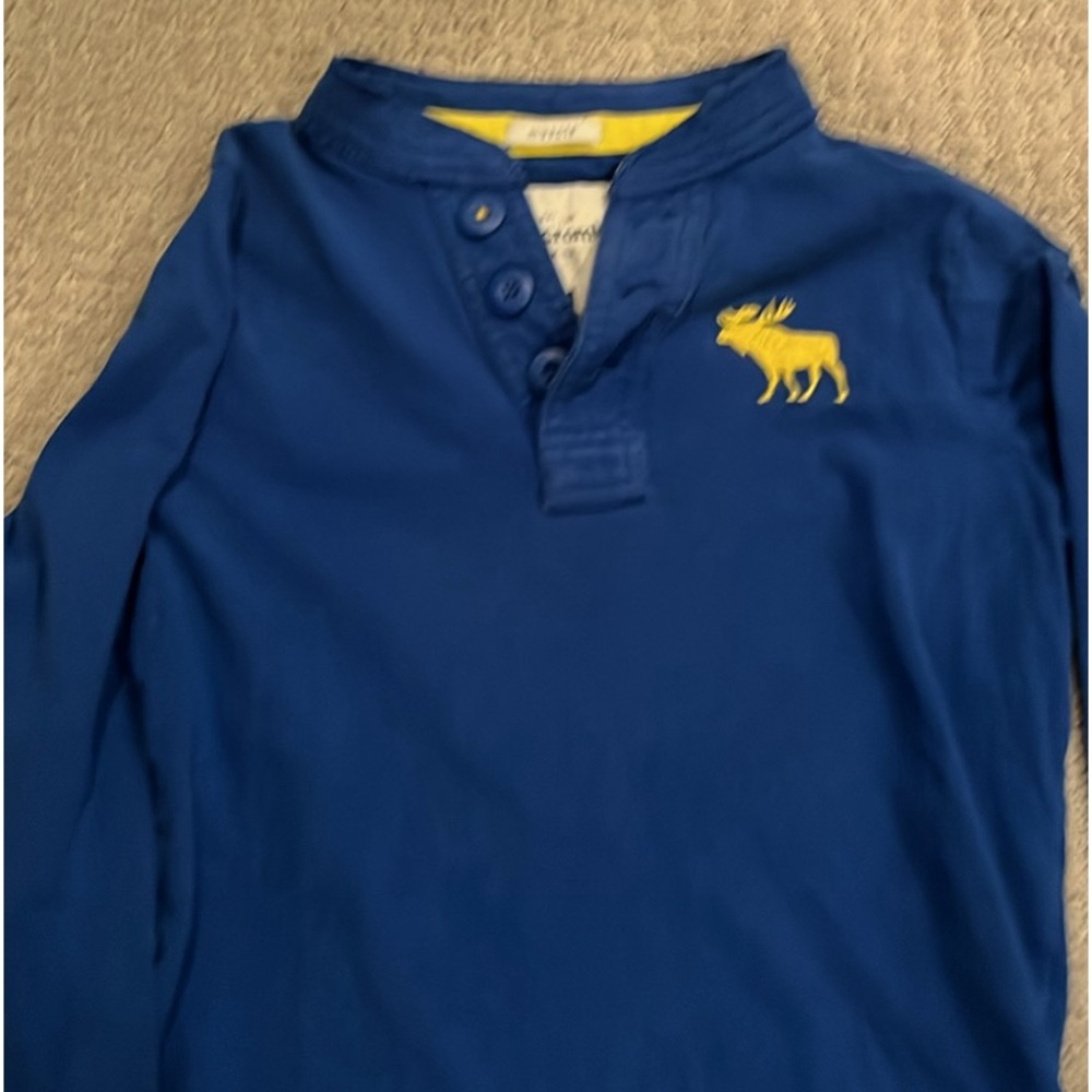 Abercrombie Kids Muscle Fit Rugby .  Size Medium .  royal blue